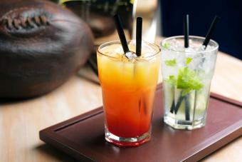 Sipping in Style: The Top Cocktail and Mocktail Trends Redefining 2023